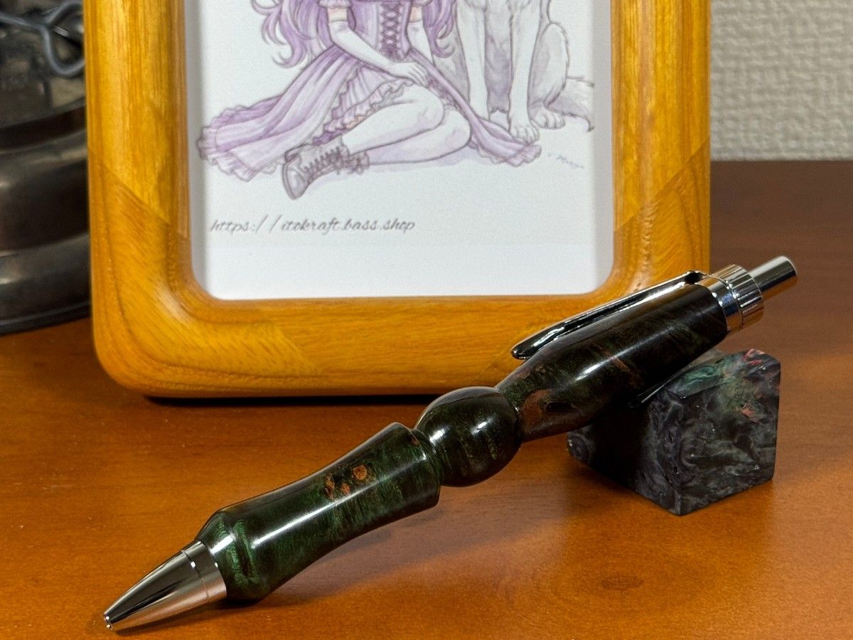 Wolf Nest Wooden‑Barrel Pen Flora II Line, Maple Stabilized Wood, 34