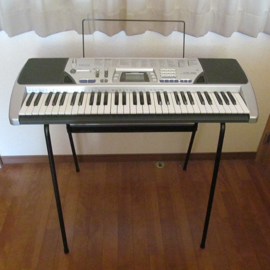 Casio キーボードとスタンド セット