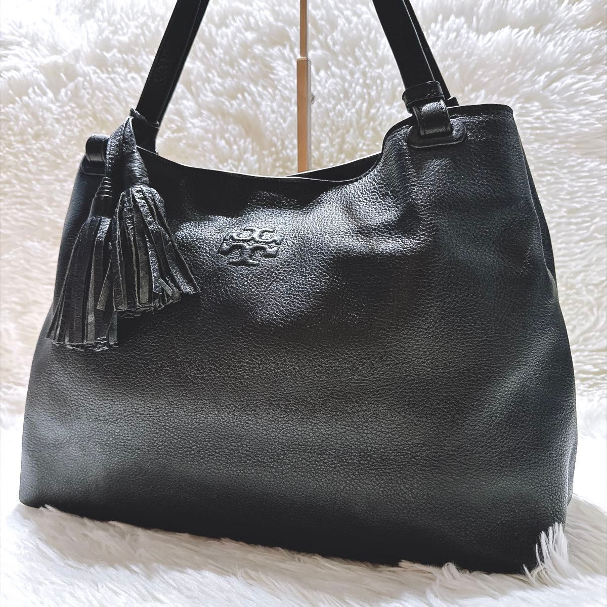 Tory Burch Tae Tote Bag, Tassel, Leather, Black, Grainy Leather, A4 Size