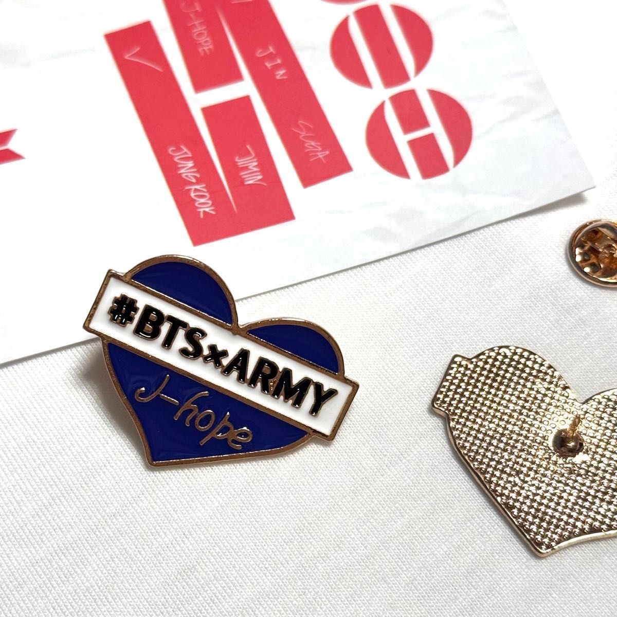 BTS Bangtan Boys ARMY Heart Pin Badge J-hope