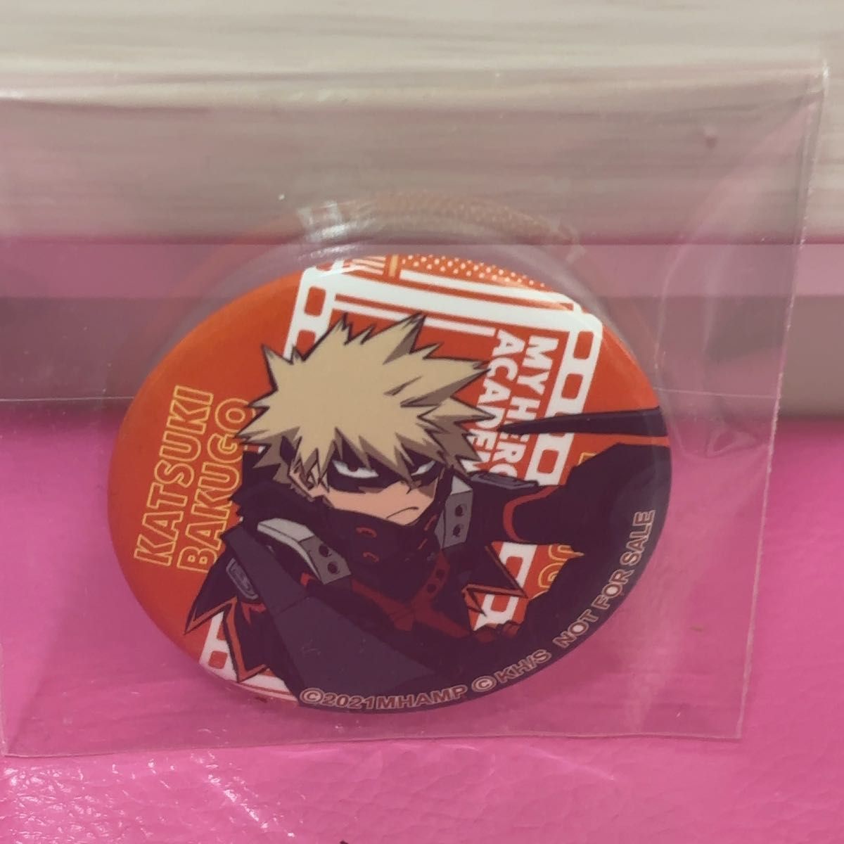 ■ My Hero Academia Hiroaka Bombardment World Heroes Mission Can Badge Benefits
