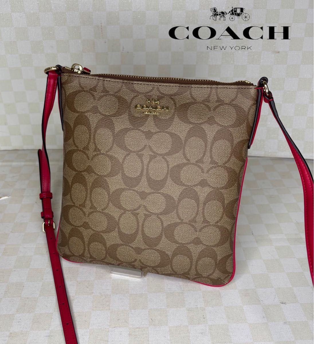 Excellent condition COACH shoulder bag M03