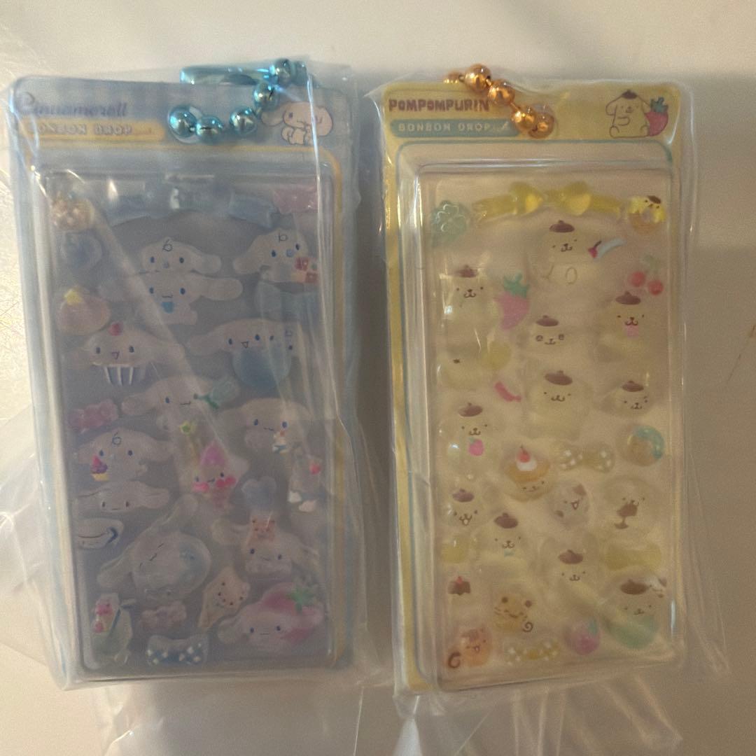 Sanrio Bonbon Drop Miniature Charm 2: Cinnamoroll & Pompompurin