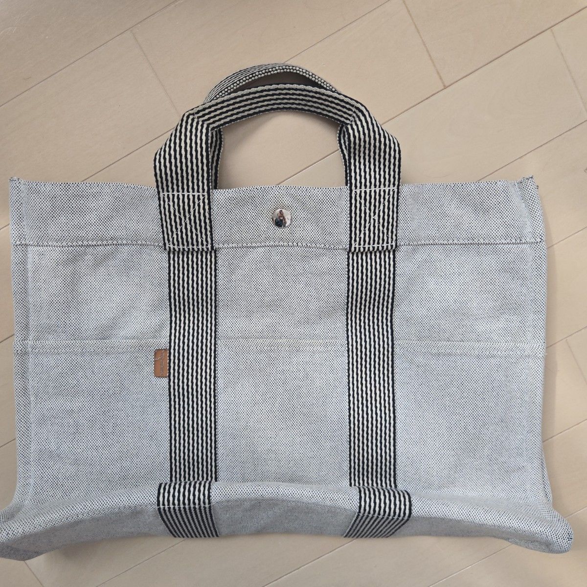 爱马仕 埃尔梅斯 新款 Foulard MM 托特包 帆布 灰色