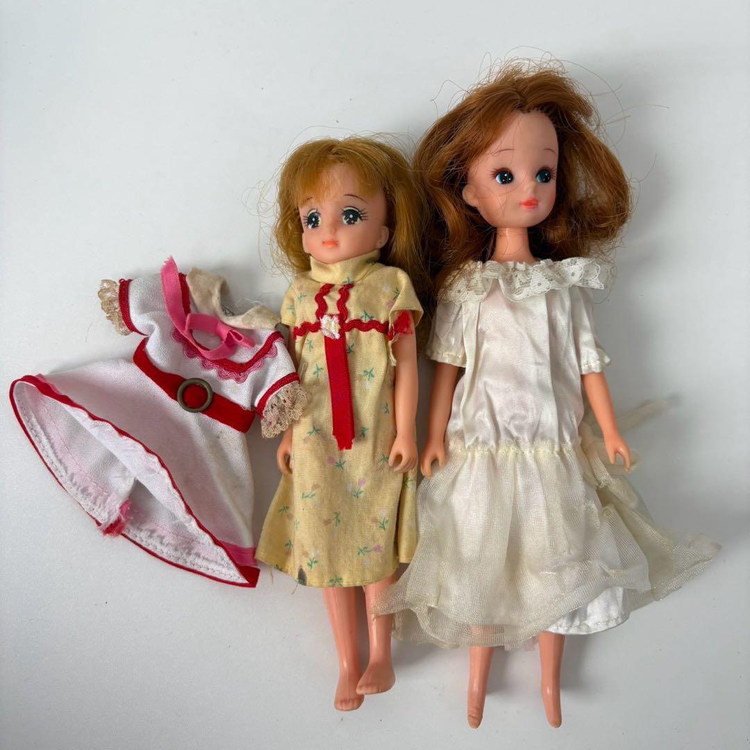 Rare Showa Retro Second-Generation Rika-chan Dolls, Set of 2