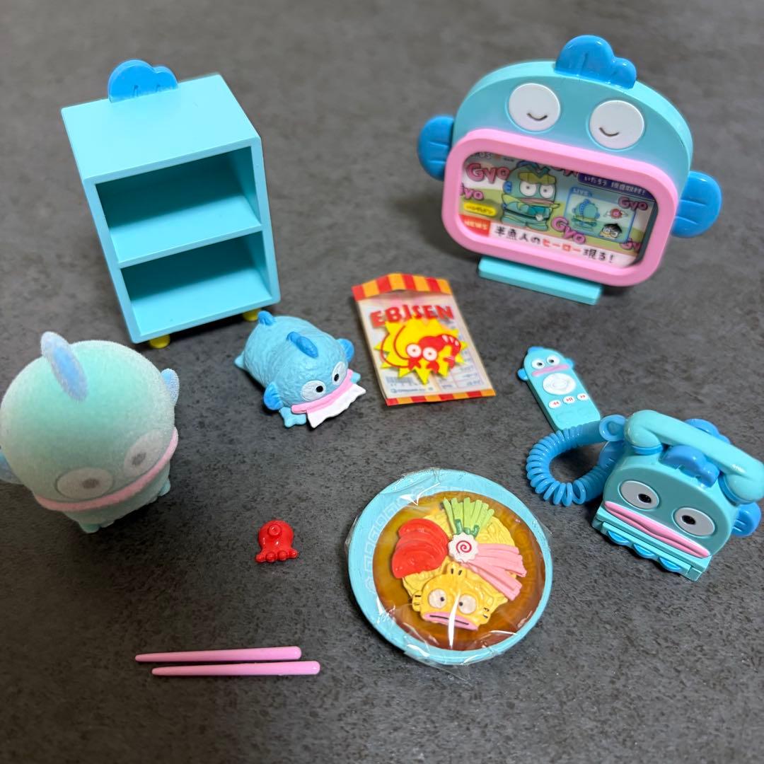 Reiment Hangyodon Room Miniature Figure Set