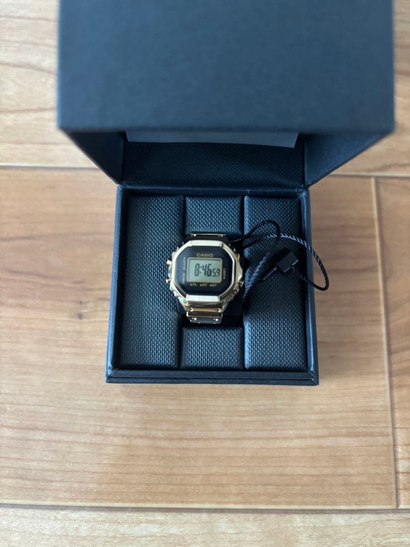 CASIO Digital Wristwatch Gold Color Ring Watch