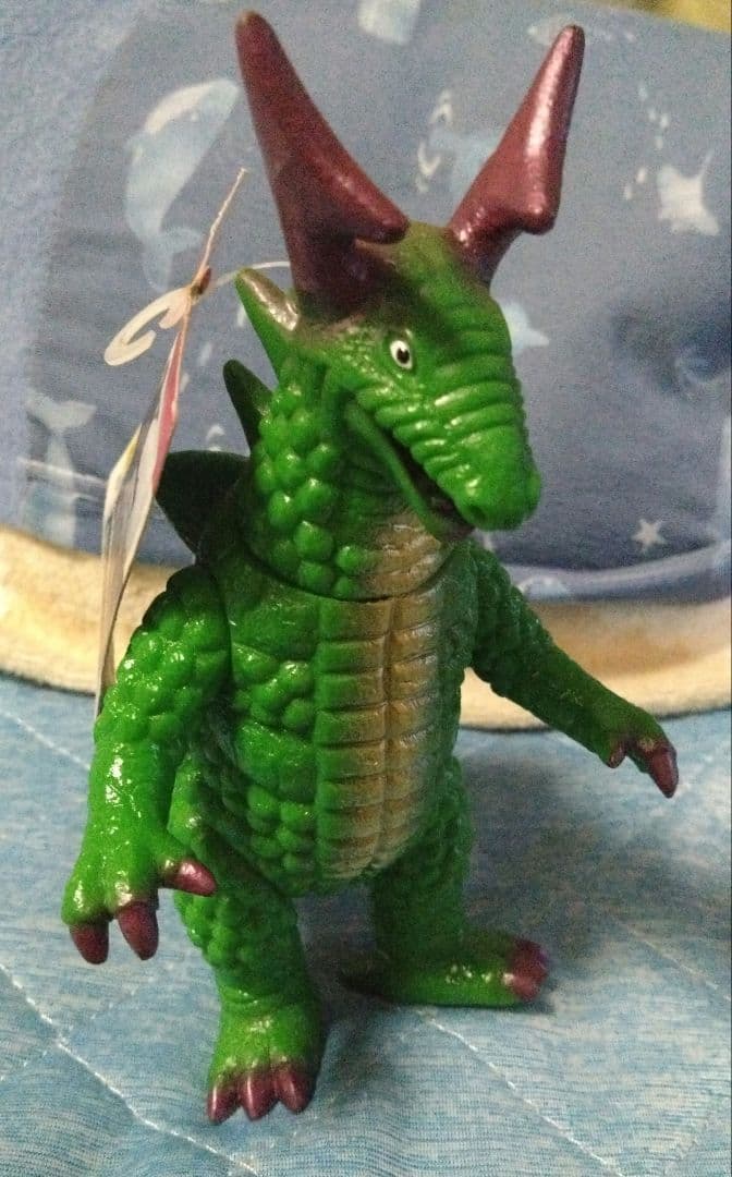 Ultraman Monster Series Ron Soft Vinyl with Tag