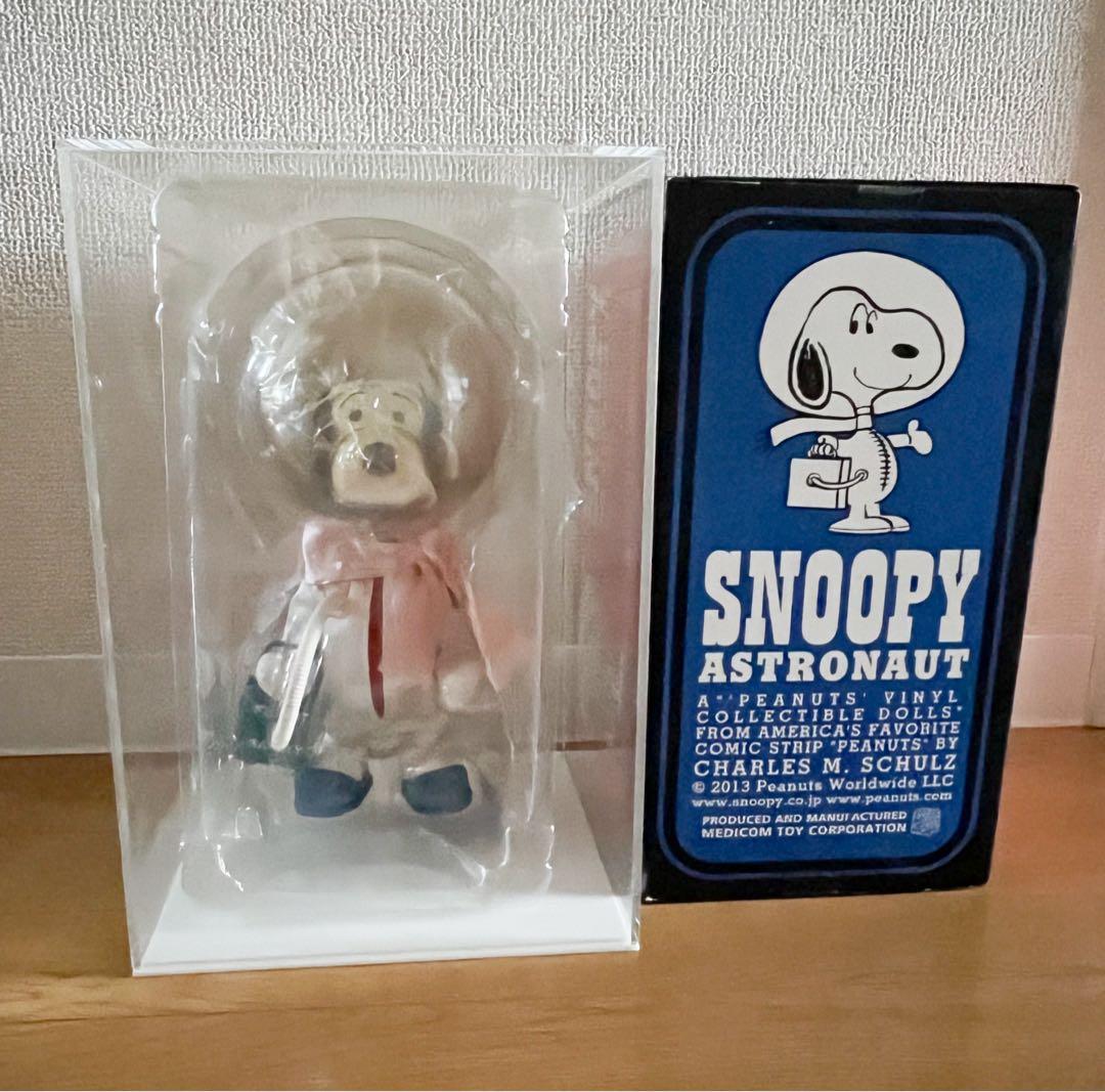 Reissue Medicom Toy Snoopy Astronauts Snoopy Acrylic Case