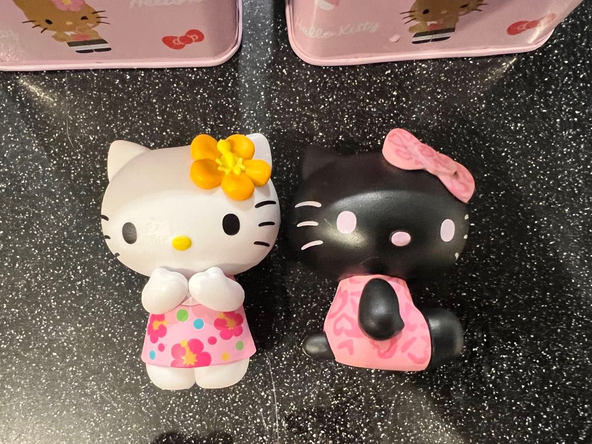 Hello Kitty 凯蒂满满!收藏盒 手办 2个套装 Sanrio