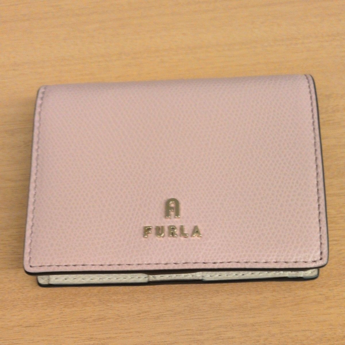 FURLA 弗拉 二折钱包 紧凑型钱包 粉色 拱形标志