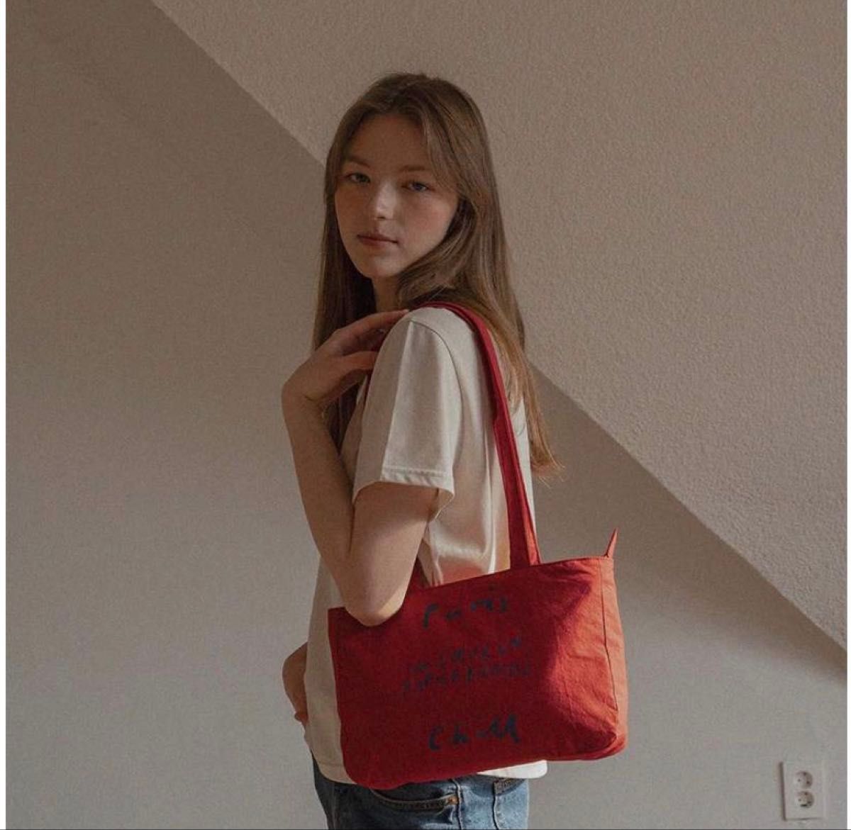 Paris Hill Hotel Paf Tote Bag, Red