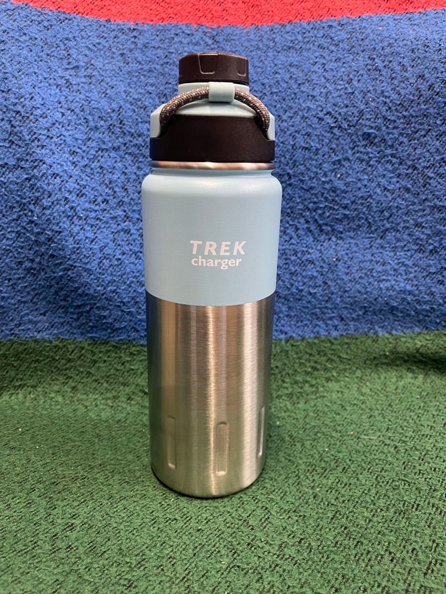 Pearl Metal TREK Charger Stainless Steel Bottle, Blue, with Strap