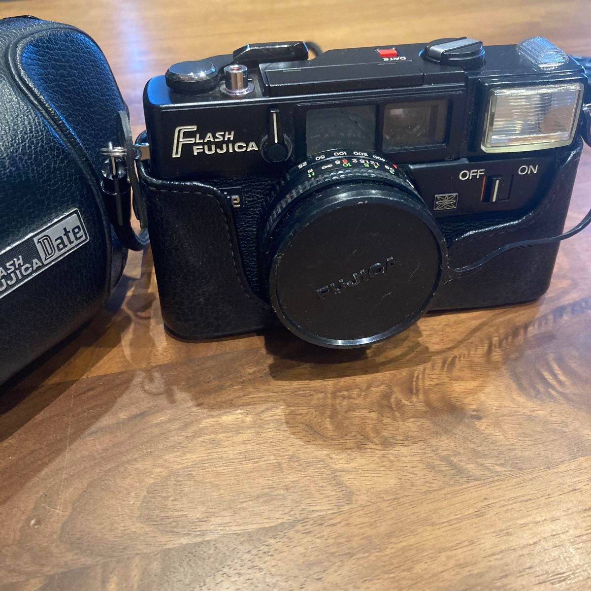 ジャンク品☆FUJICA FLASH FUJICA DATE フィルムカメラ ケース付き