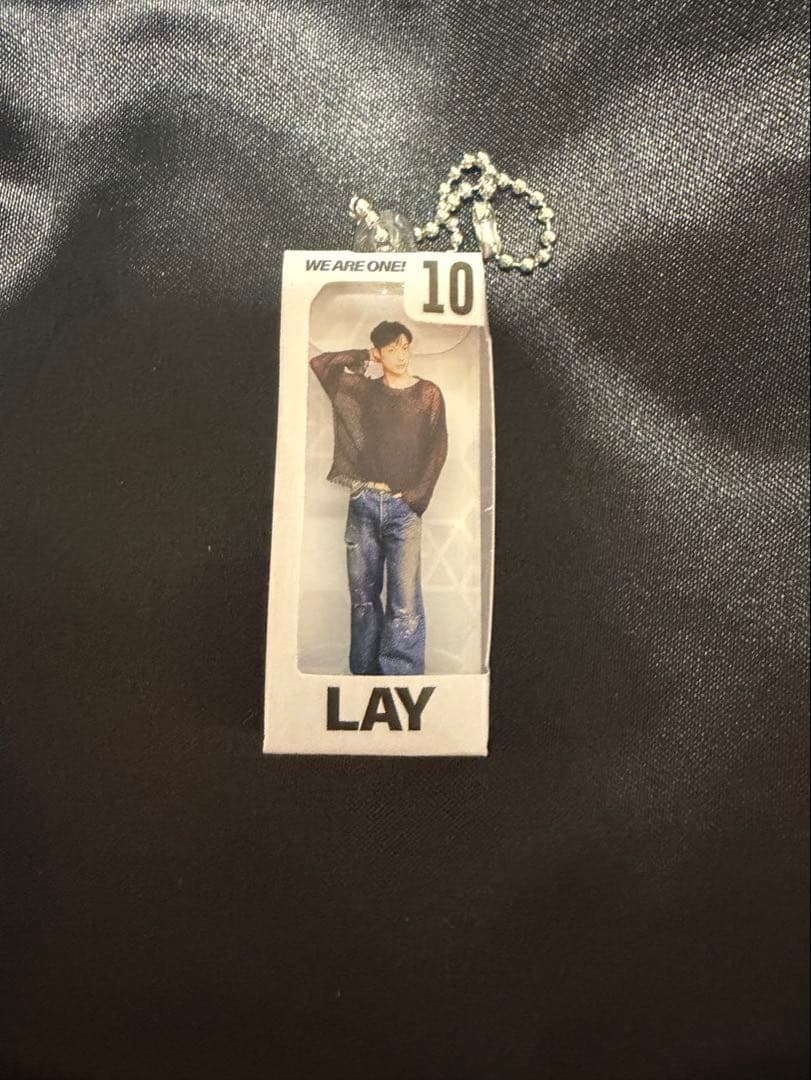EXO'verse LAY 钥匙扣