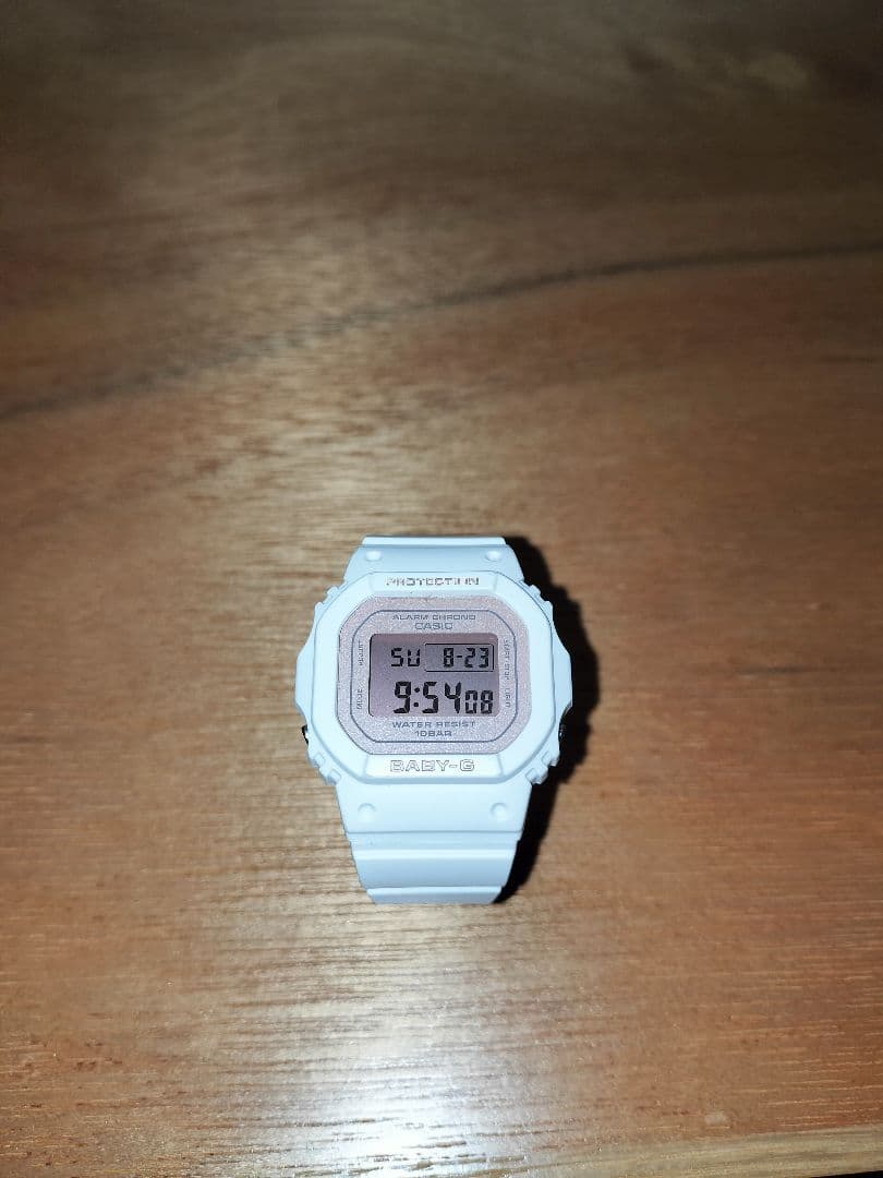 CASIO BABY-G BGD-565SC White Digital Wristwatch