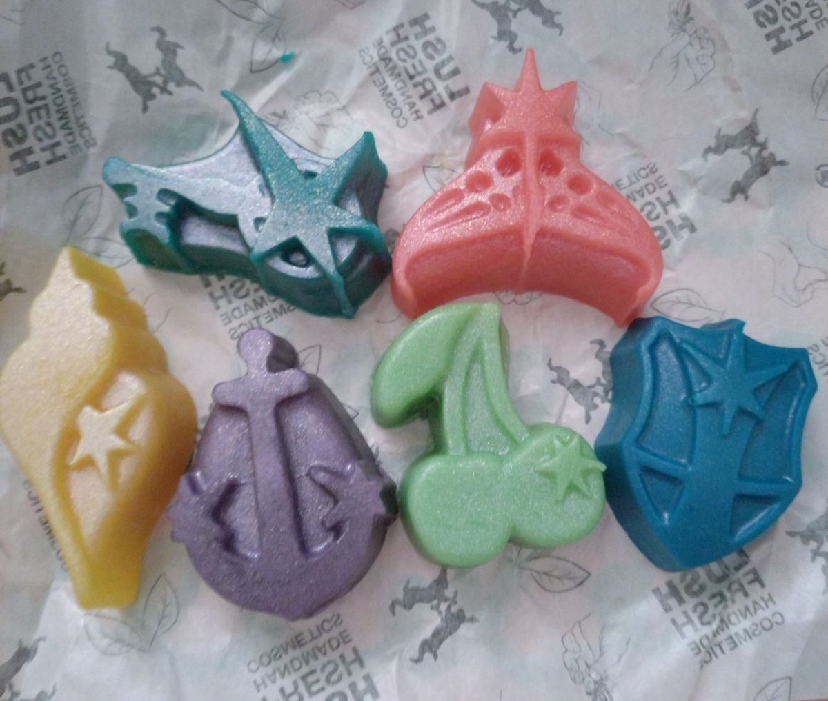 LUSH Rush肥皂6个装 彩色混合