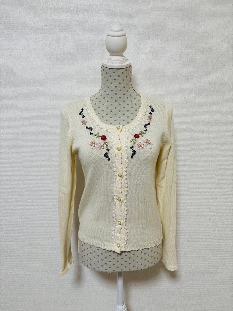 美品⭐️axes femme 玫瑰刺绣开衫 克拉罗里 森林女孩