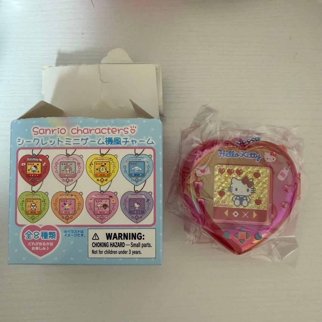 三丽鸥 迷你游戏机造型挂件 凯蒂猫 Hello Kitty