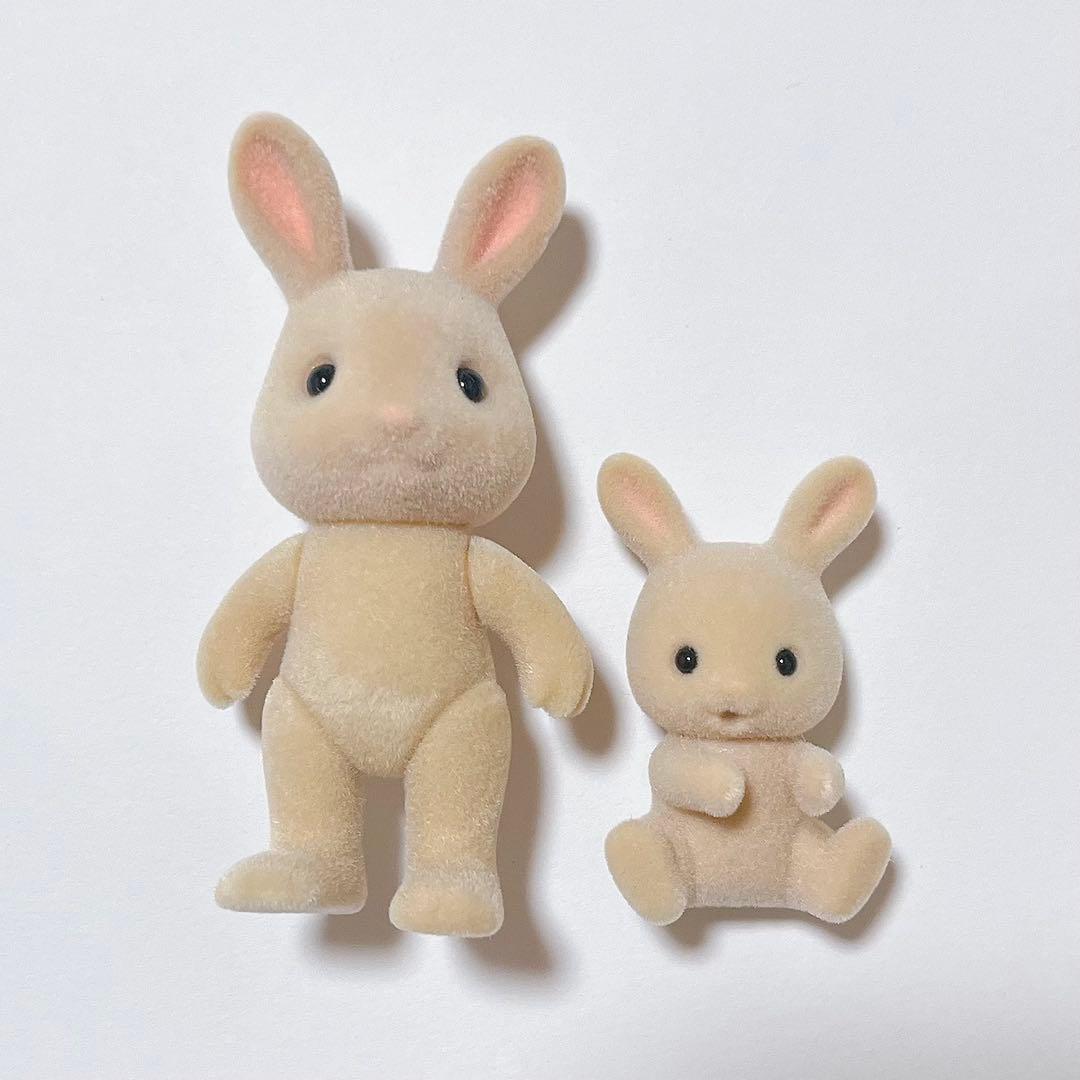 Sylvanian Families Milk Rabbit Boy and Milk Rabbit Baby