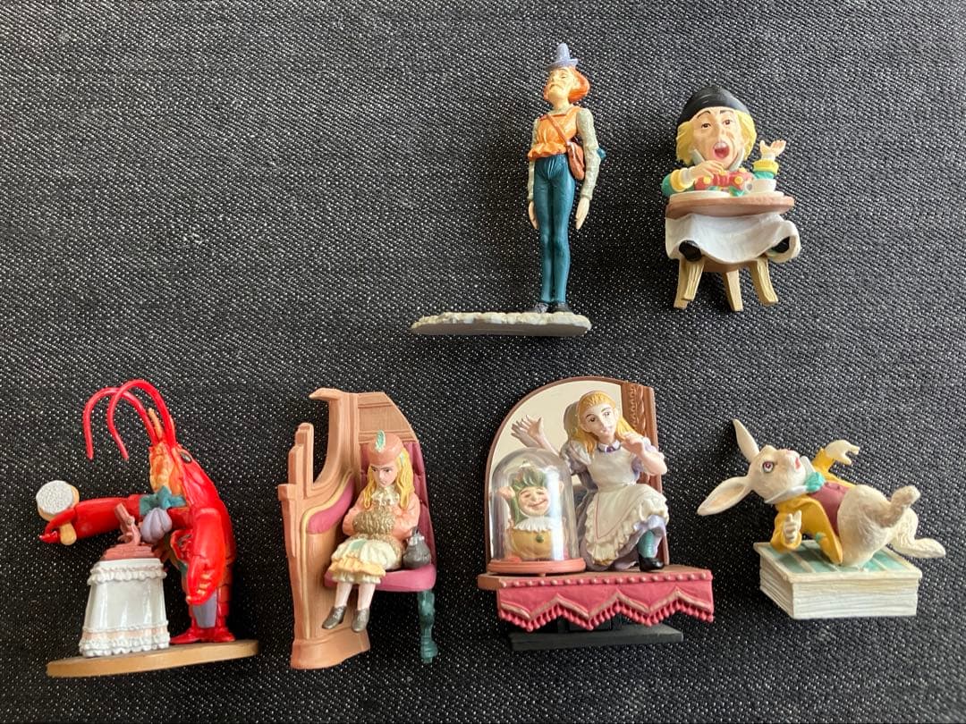 Alice in Wonderland Miniature Figure Set of 6