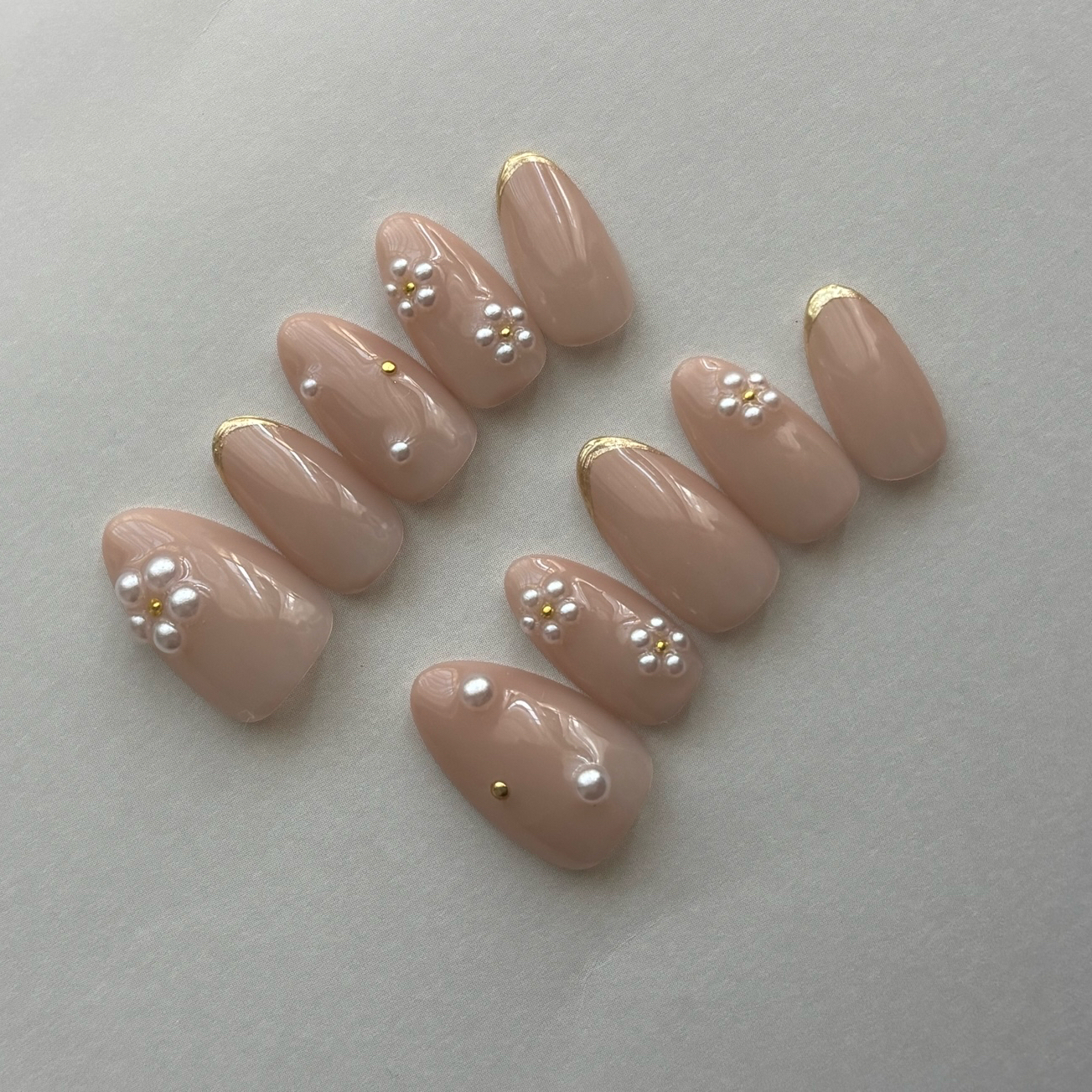 Nail Tips / Flower / Gold Mirror / Beige