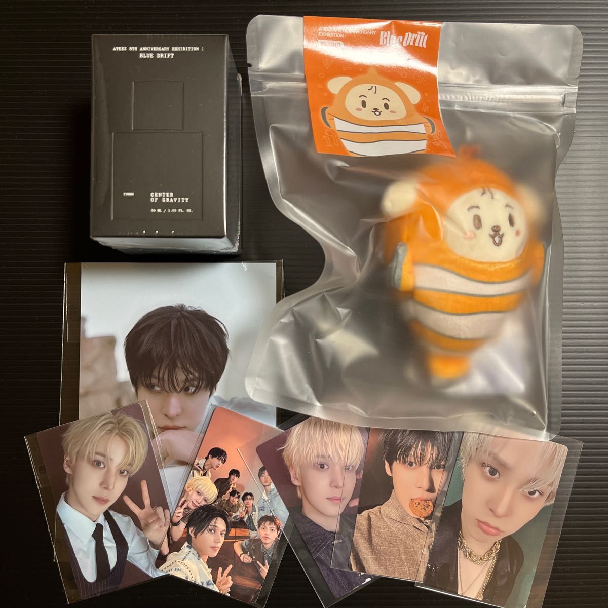 ATEEZ展览 蓝色漂流 限定款 MD 尹浩 套装