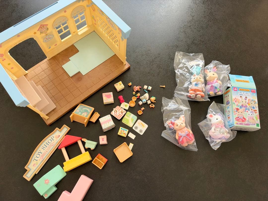森贝儿家族 打包出售 含人偶等