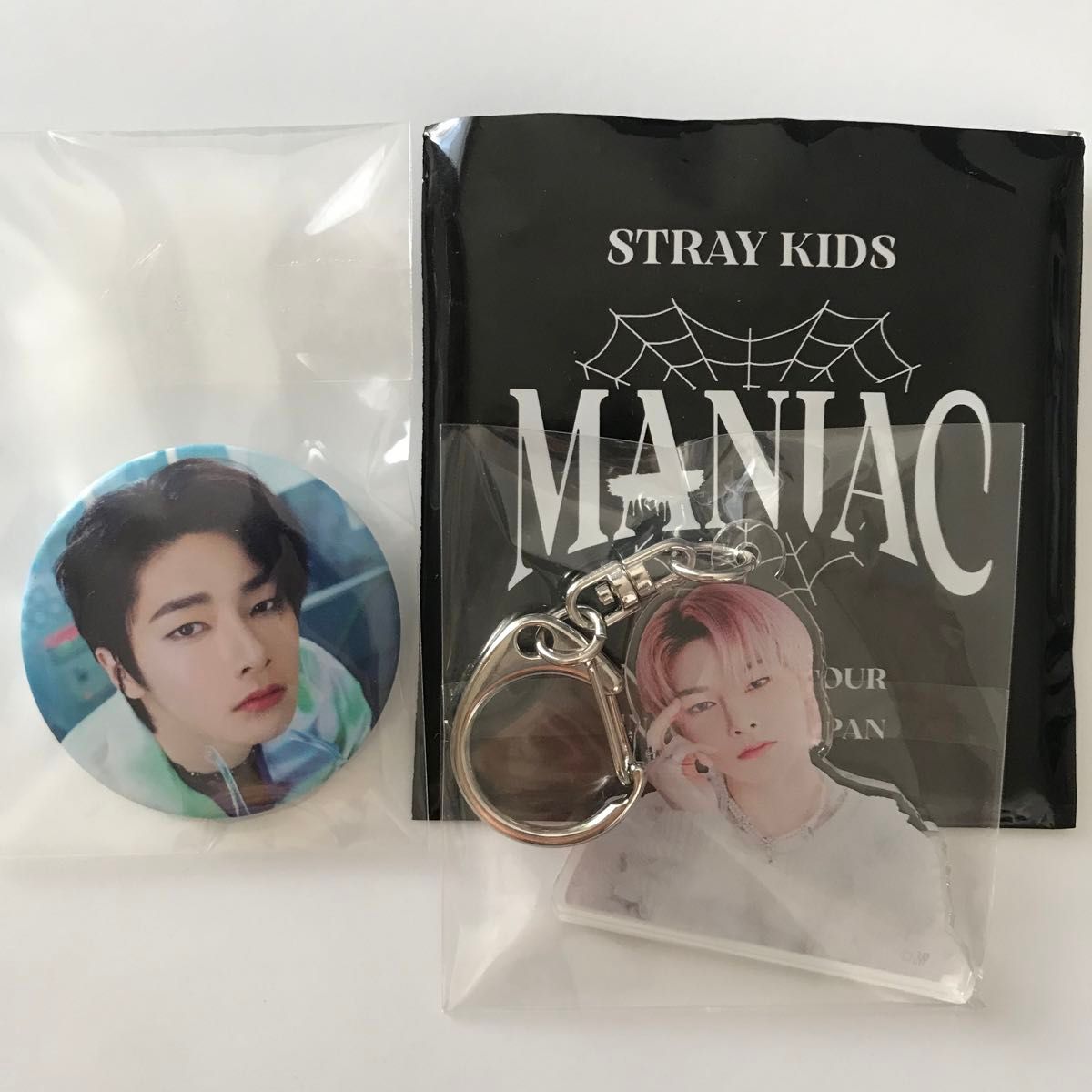 Straykids I.N 钥匙扣 徽章 maniac