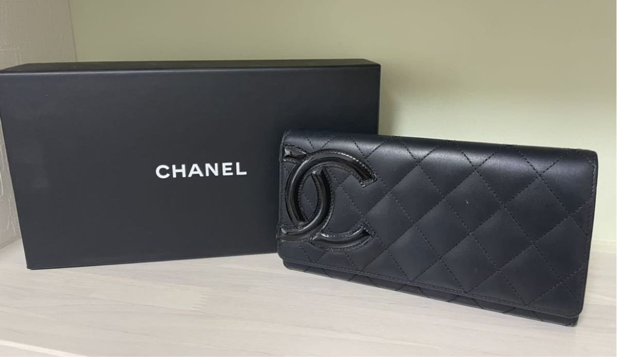CHANEL Black Long Wallet with Coco Mark and Pink Camouflage Pattern
