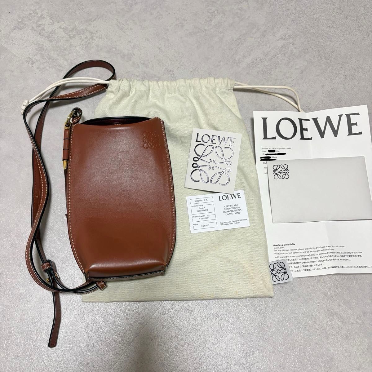 LOEWE GATE POCKET 皮革斜挎包 手拿包 Anagram