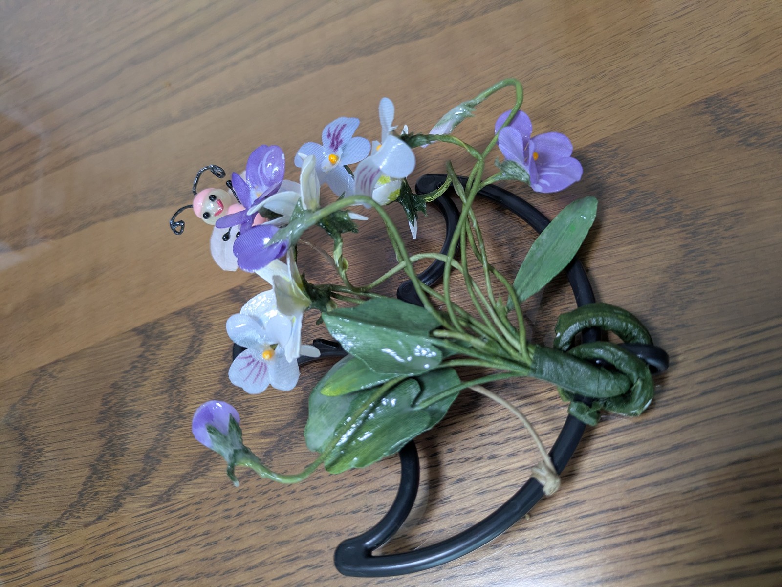 雨天的小奇迹: 蝴蝶和花的伞装饰