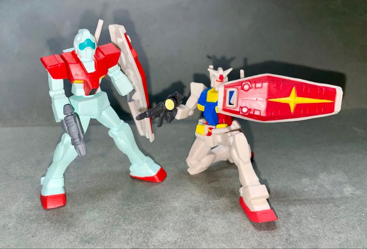 Mobile Suit Gundam Figure 2-Piece Set RX-78-2 Gundam Jim