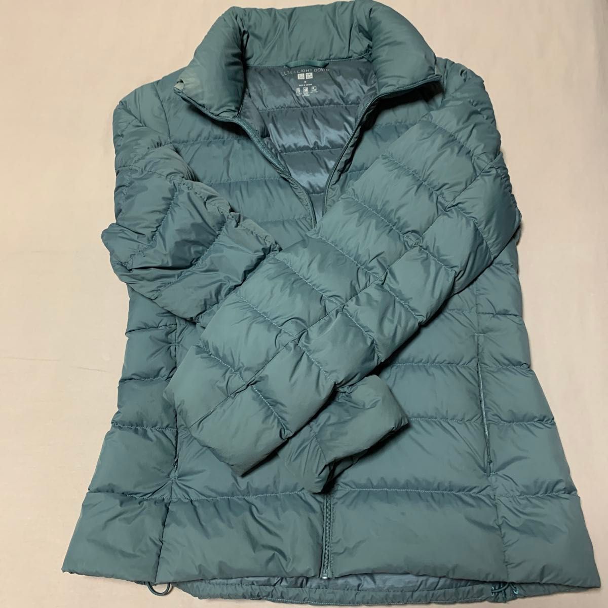 优衣库 超轻羽绒服外套 绿色 M码