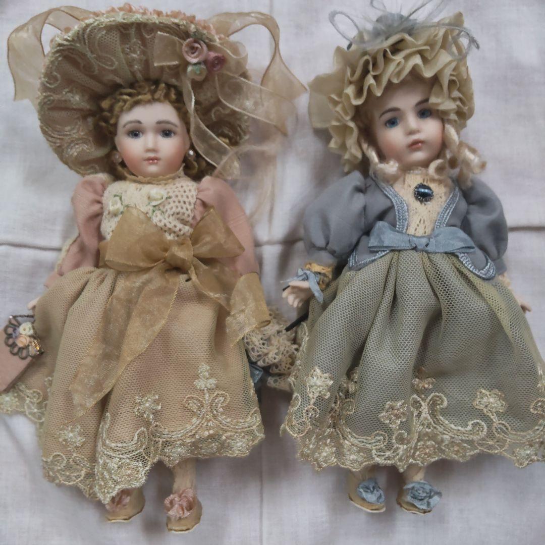 Antique-Style Minyonette Doll 2-Piece Set