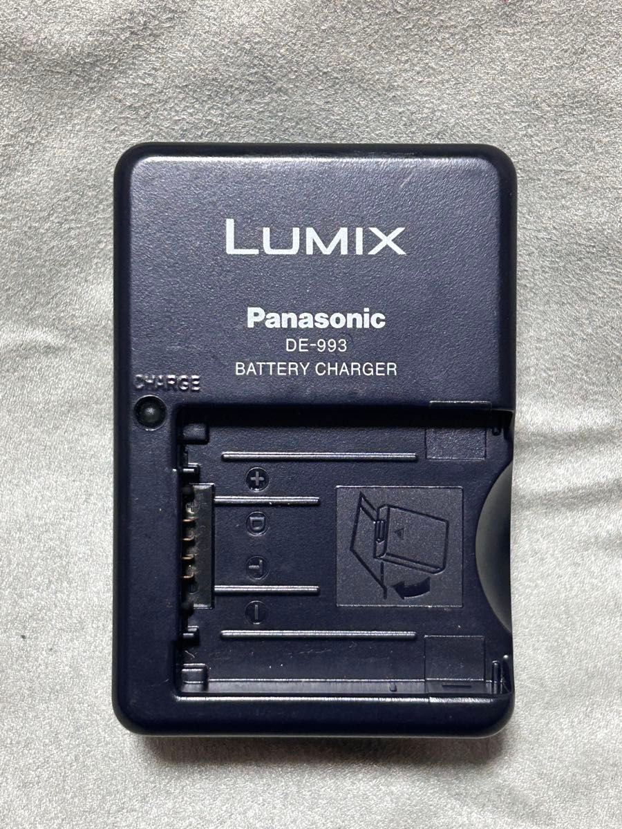 Panasonic 原装电池充电器 DE-993A