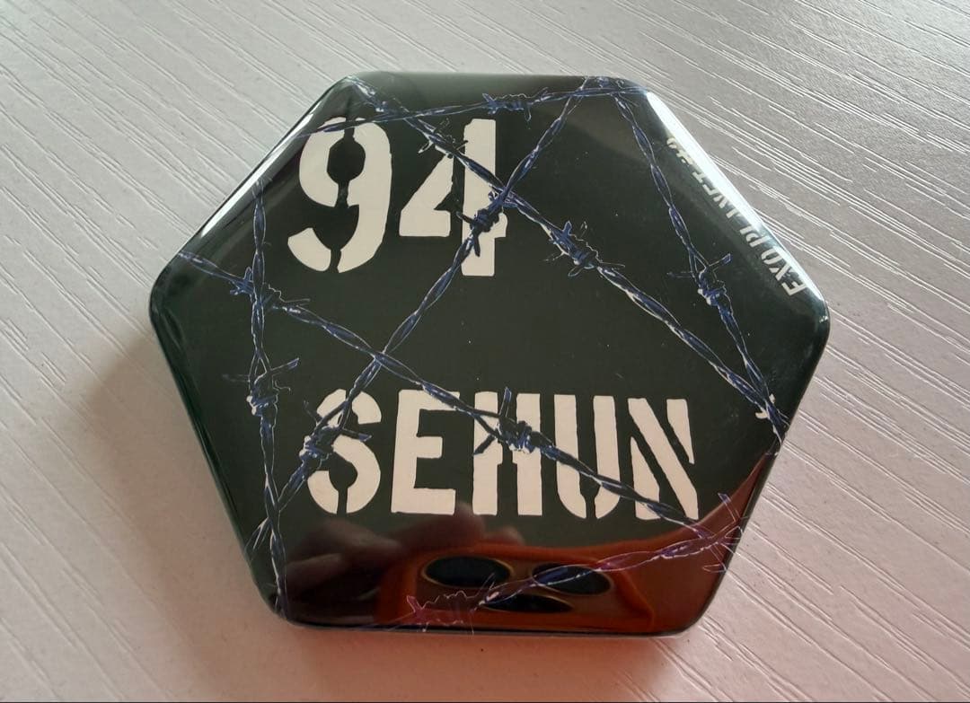 EXO 世勋 罐装徽章 94