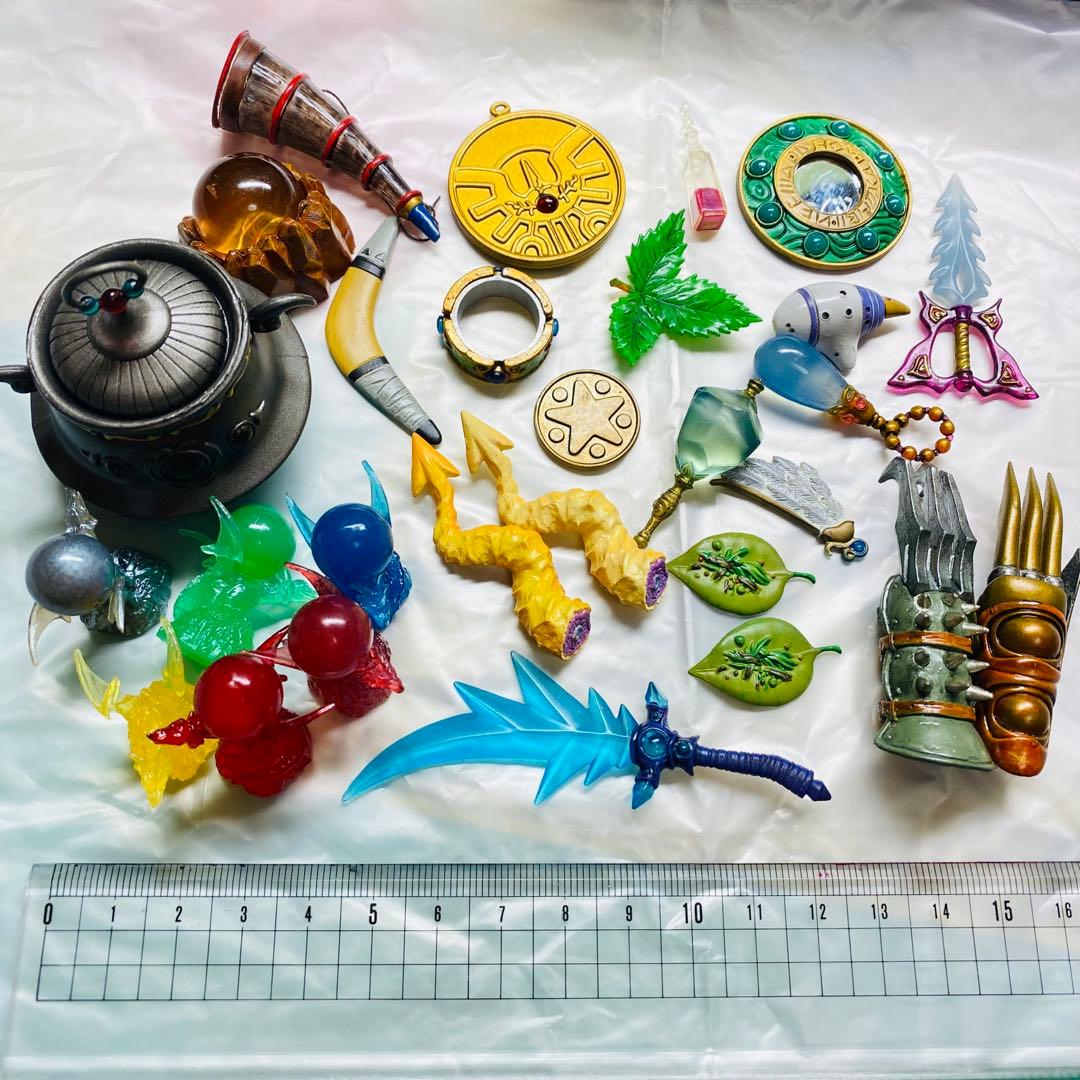 Dragon Quest Miniature Items Lot