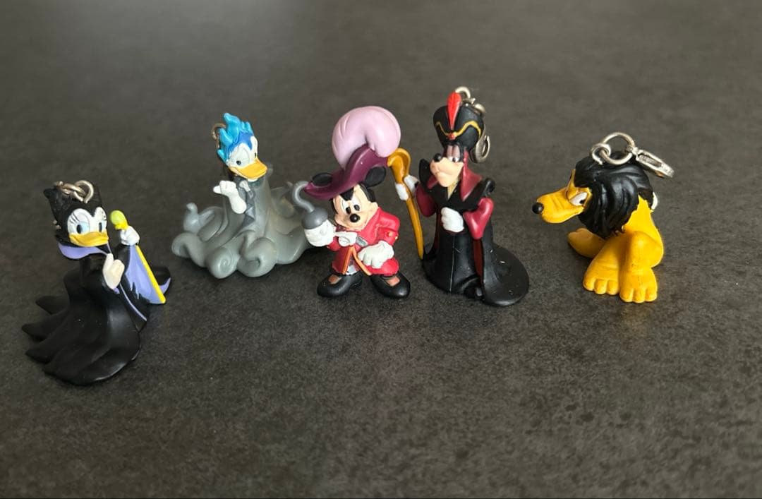 【Rare】Disney Villains Figure Keychain 5-Piece Set Charm