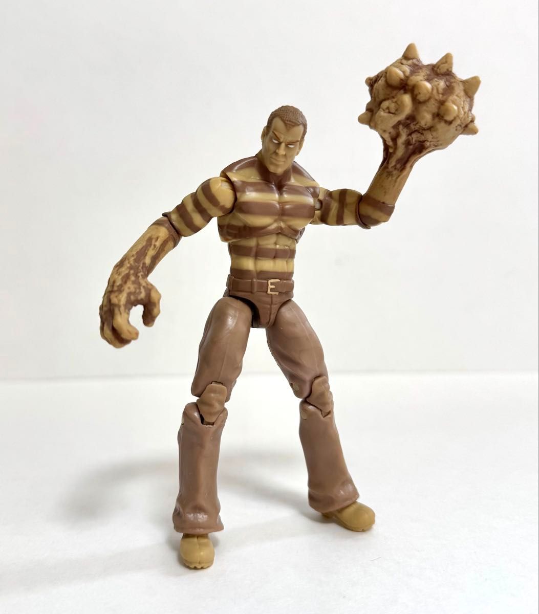 ハズブロ　マーベルユニバース　3.75インチ　サンドマン　フィギュア