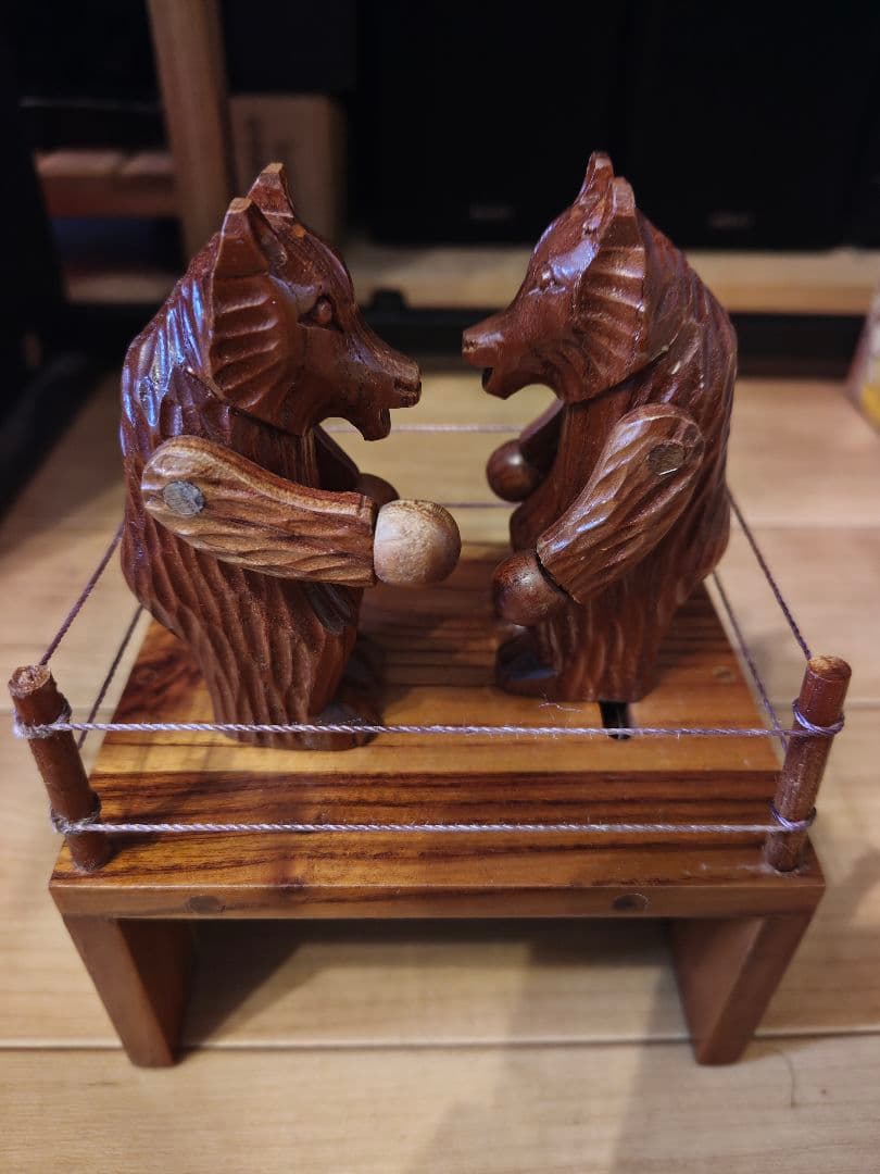 Wooden Mechanical Figure Ornament: Rare Boxing Carved Wooden Bear Automaton
