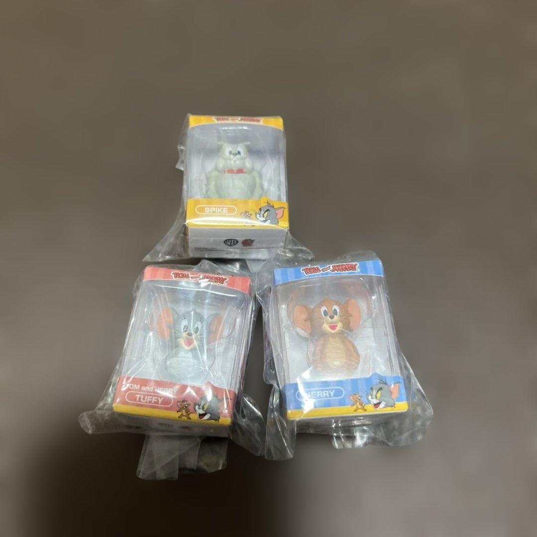 Tom and Jerry Miniature Package Charm Taffy Spike Jerry