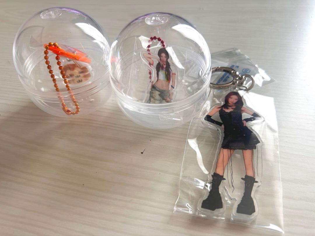 BABYMONSTER RUKA Capsule Toy and Acrylic Keychain 3-Piece Set