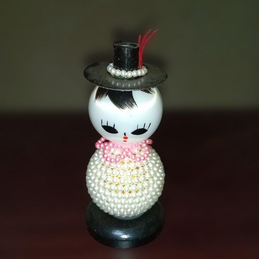 Retro Doll Figure Pearl Decorative Ornament