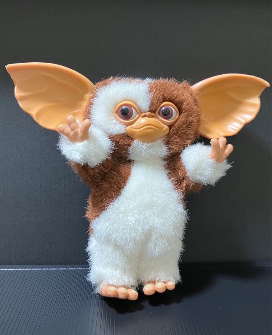 JUN PIanning GREMLiNS2 Gizmo