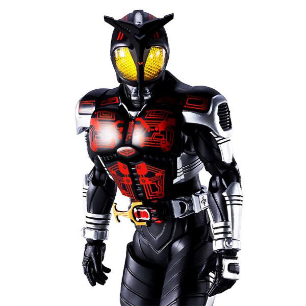 【27.02月新発売】S.H.Figuarts（真骨彫製法） 仮面ライダーダークカブト ライダーフォーム 20th 塗装済可動フィギュア