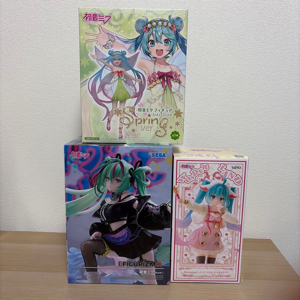 初音未来3种套装Spring ver.FIGURIZM α Punk!仙境