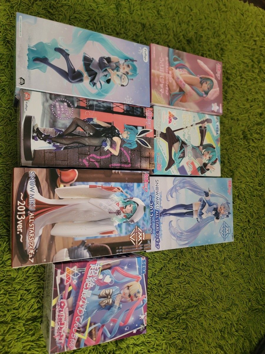 初音未来 手办 6件套装 其他1件 打包出售 抓娃娃奖品