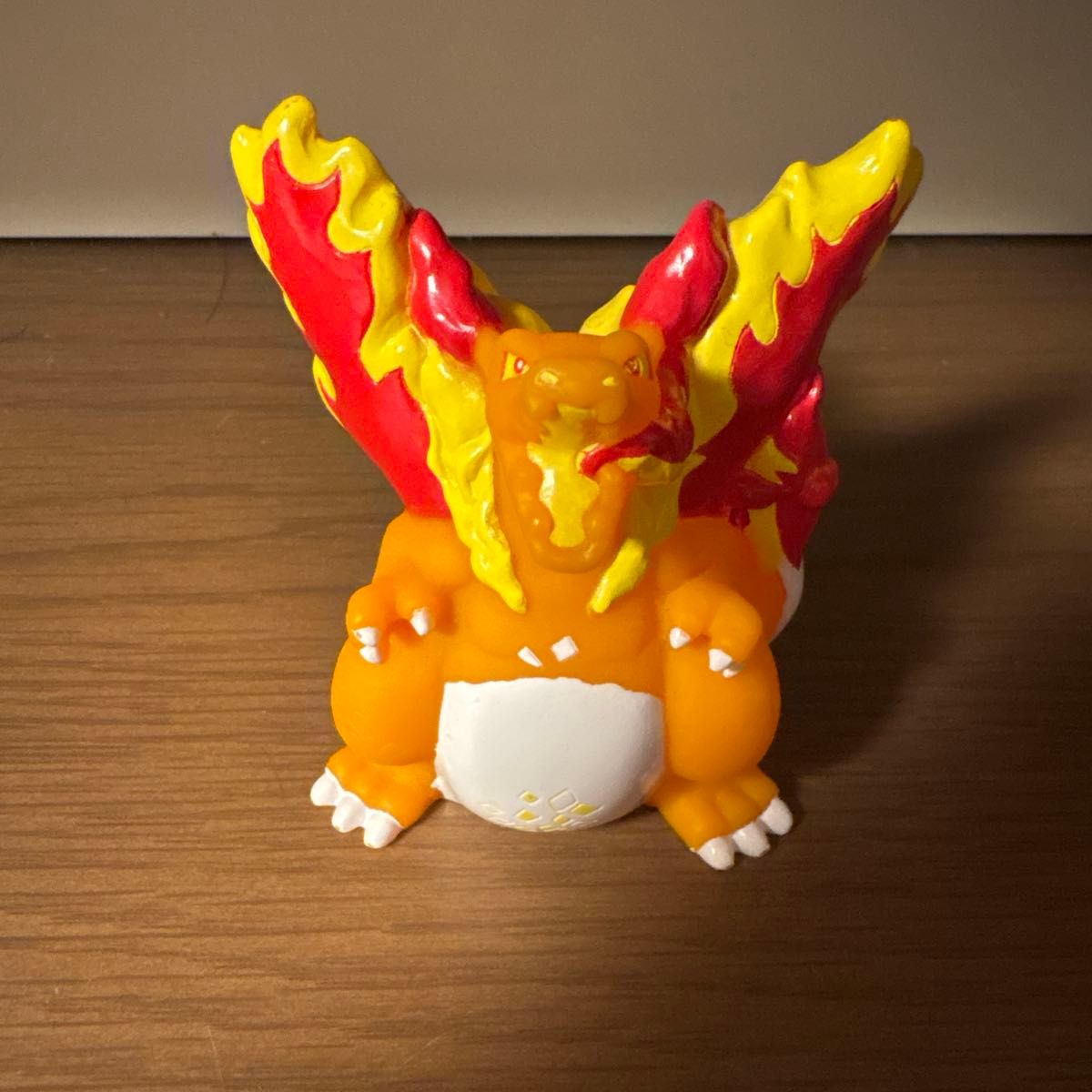 ポケモン モンコレ キョダイマックス リザードン フィギュア