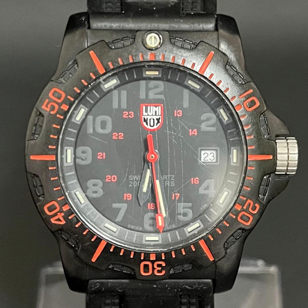 LUMINOX NAVY SEAL BLACK OPS 8800 SERIES